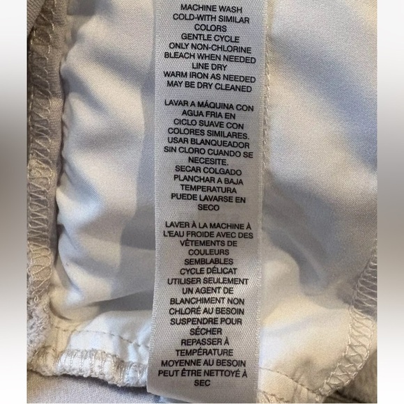 Chico’s Fabulously Slimming Pants Tan Women’s Size 1 US 8‎ (1648) - Picture 6 of 6